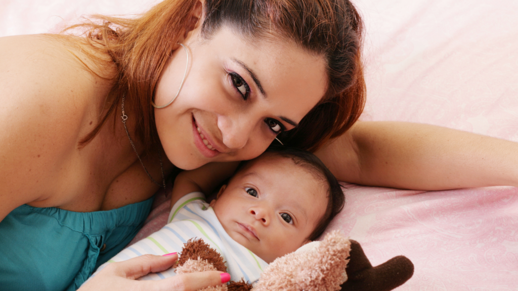 mum newborn